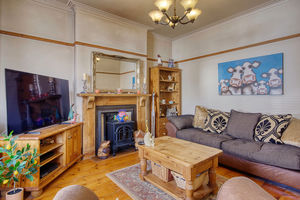 Lounge- click for photo gallery